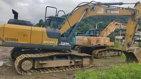 Buy XCMG XE200D Used Excavator / 2 Buy XCMG XE200D Used Excavator / 2