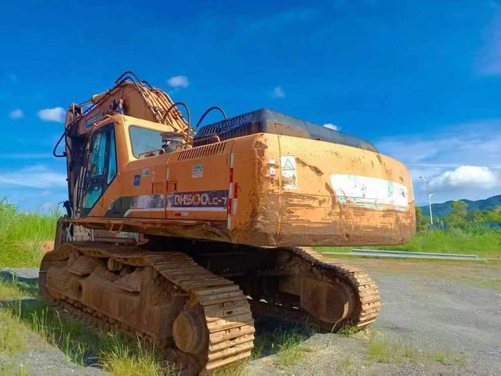 Buy Doosan DH500 Used Excavator / 1