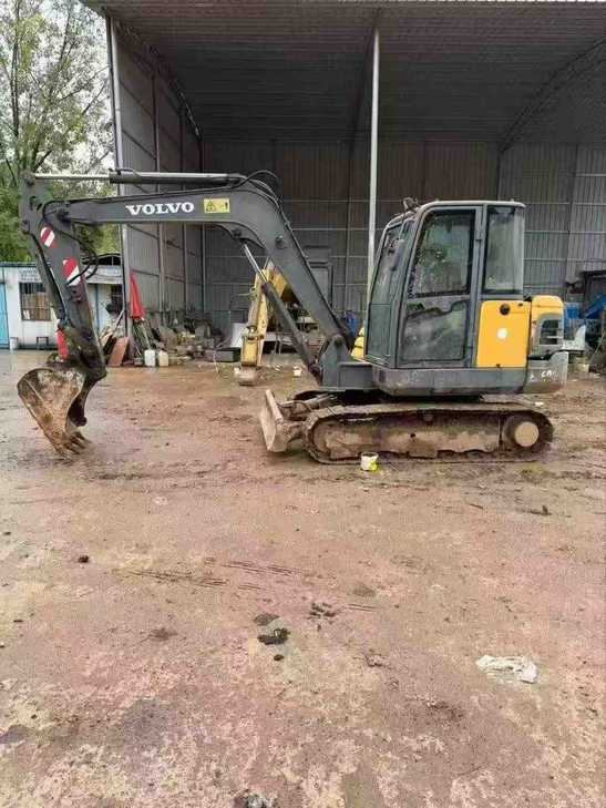 Buy Volvo EC60 Used Excavator / 1
