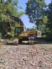 Buy Volvo EC210B Used Excavator / 3 Buy Volvo EC210B Used Excavator / 3