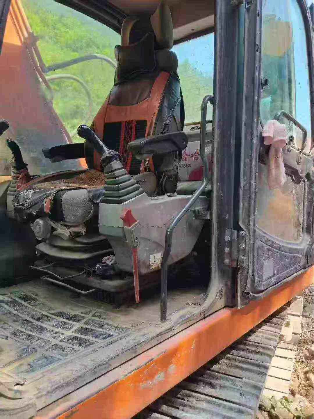 Buy Doosan DH150 Used Excavator / 5