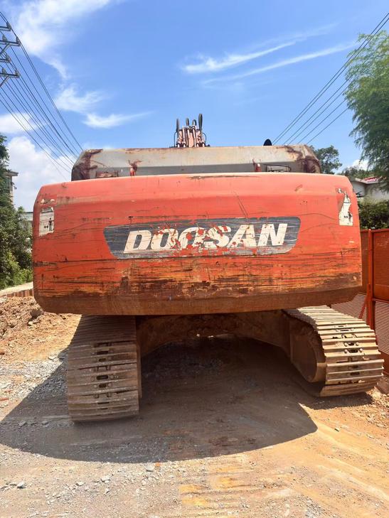 Buy Doosan DH225-9 Used Excavator / 1