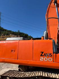 Buy Hitachi ZX200-6 Used Excavator / 3 Buy Hitachi ZX200-6 Used Excavator / 3