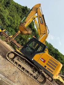 Buy Sany SY200C Used Excavator / 2 Buy Sany SY200C Used Excavator / 2