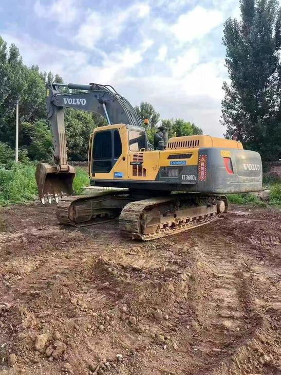 Buy Volvo EC360BL Used Excavator / 1