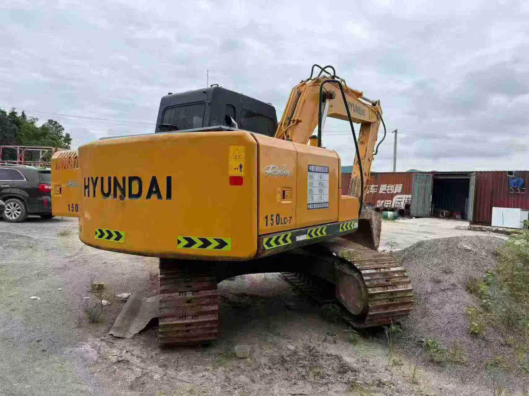 Buy Hyundai R110-7 Used Excavator / 6 Buy Hyundai R110-7 Used Excavator / 6