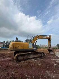 Buy XCMG XE200 Used Excavator / 3 Buy XCMG XE200 Used Excavator / 3