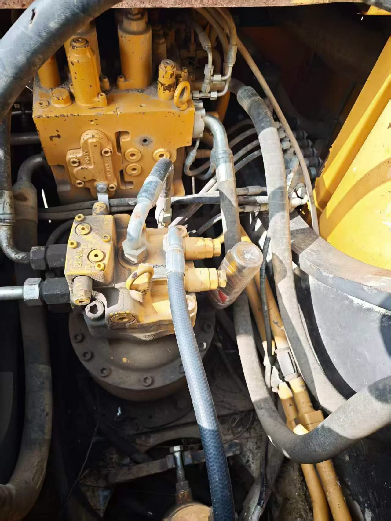Buy Sany SY215C Used Excavator / 5 Buy Sany SY215C Used Excavator / 5