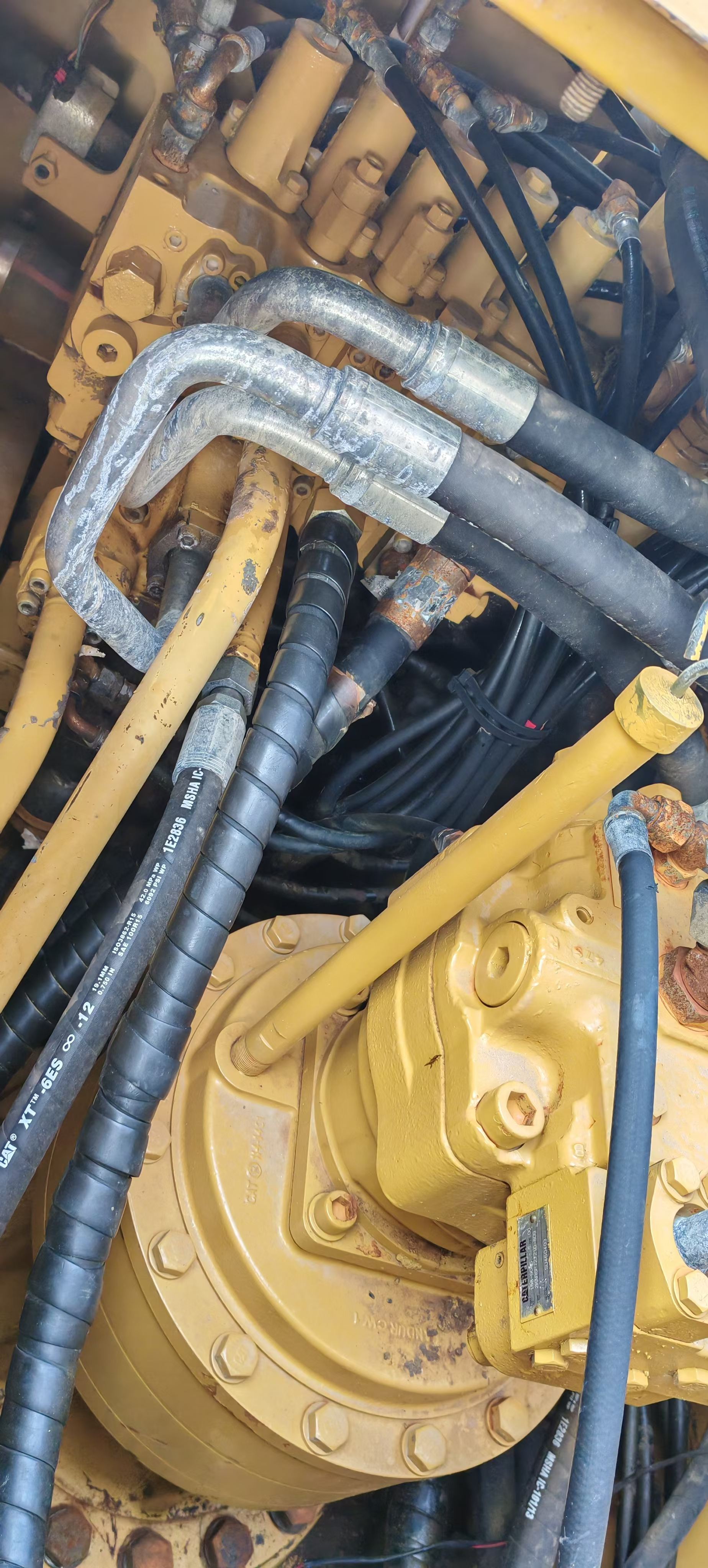 Buy Caterpillar 326DL Used Excavator / 3 Buy Caterpillar 326DL Used Excavator / 3