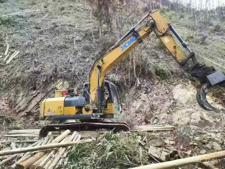 Buy XCMG XE150 Used Excavator / 1