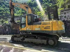 Buy XCMG XE265C Used Excavator / 4 Buy XCMG XE265C Used Excavator / 4