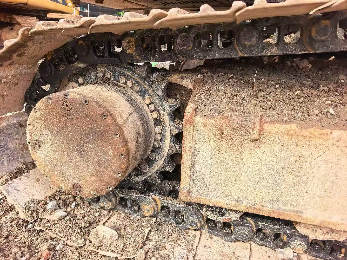 Buy XCMG XE200 Used Excavator / 8