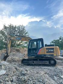 Buy Sany SY135C Used Excavator / 2 Buy Sany SY135C Used Excavator / 2