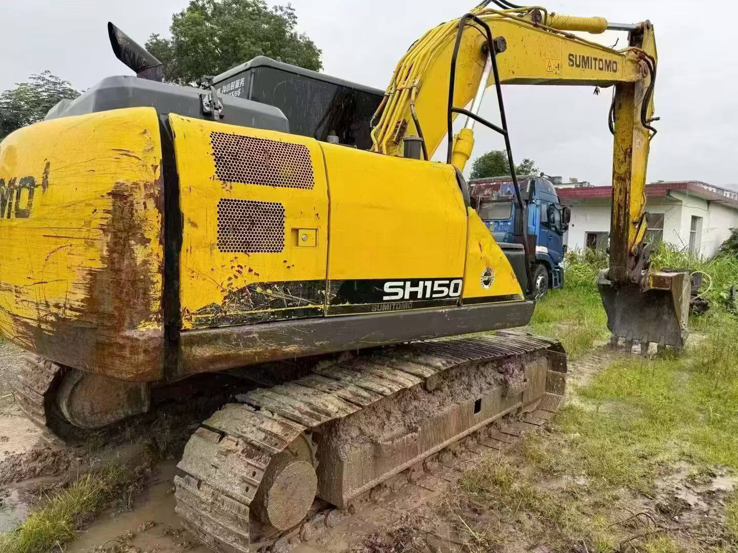 Buy Sumitomo SH130-3 Used Excavator / 2 Buy Sumitomo SH130-3 Used Excavator / 2