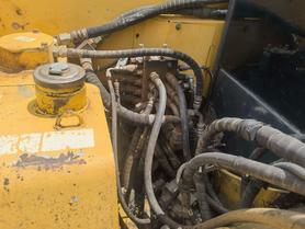 Buy Komatsu PC60-8 Used Excavator / 2 Buy Komatsu PC60-8 Used Excavator / 2