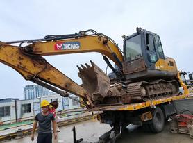 Buy XCMG XE135B Used Excavator / 2 Buy XCMG XE135B Used Excavator / 2
