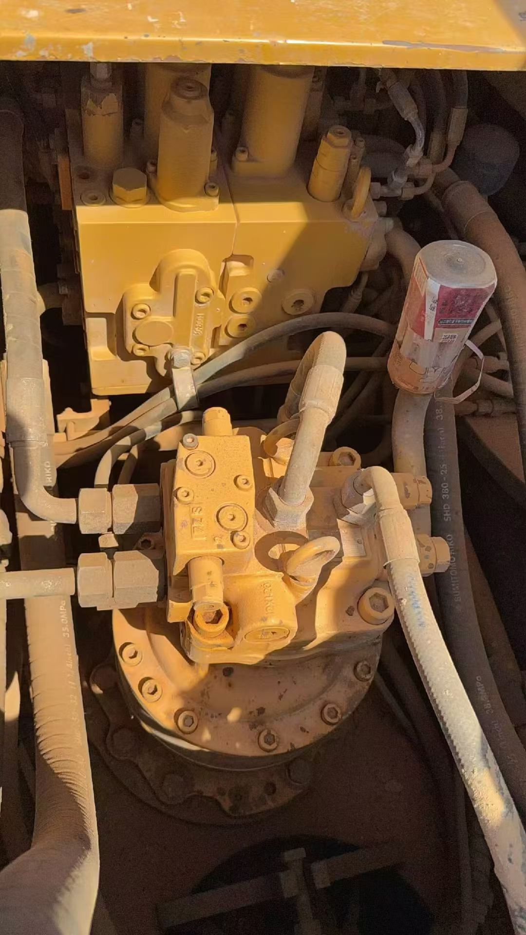 Buy Sany SY215C Used Excavator / 3 Buy Sany SY215C Used Excavator / 3