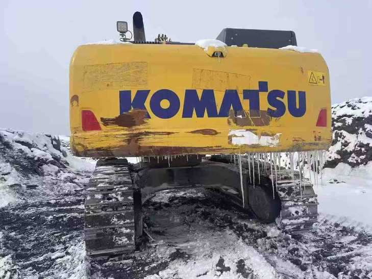 Buy Komatsu WA500-3 Used Excavator / 1