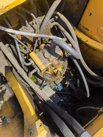 Buy Hyundai R215-7 Used Excavator / 3 Buy Hyundai R215-7 Used Excavator / 3