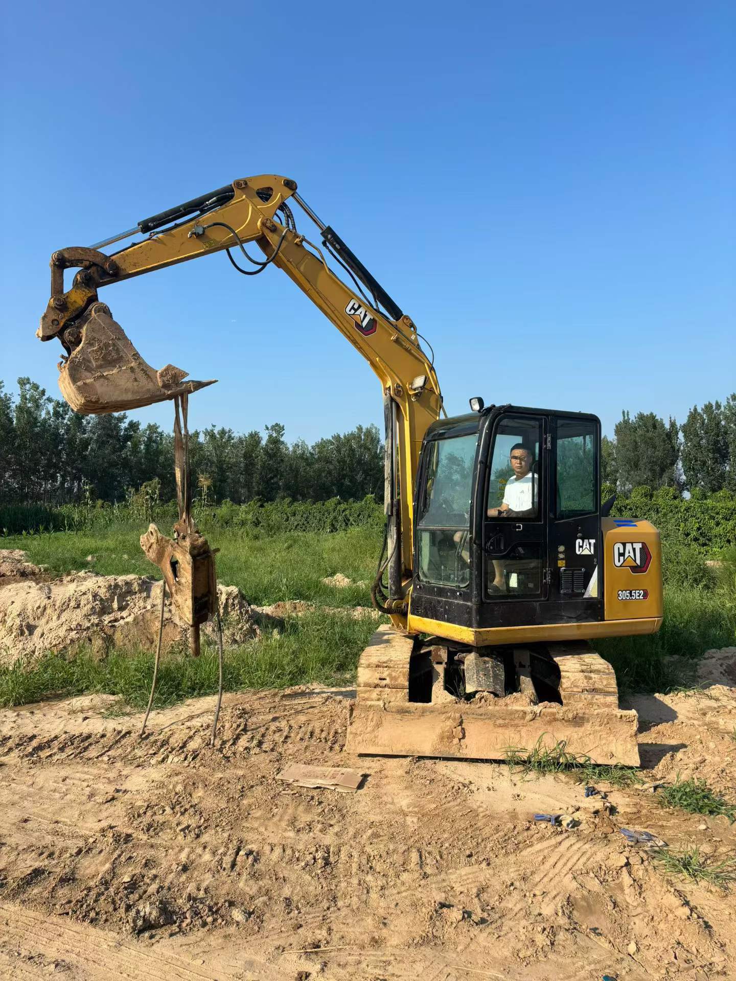 Buy Caterpillar 305.5 Used Excavator / 1