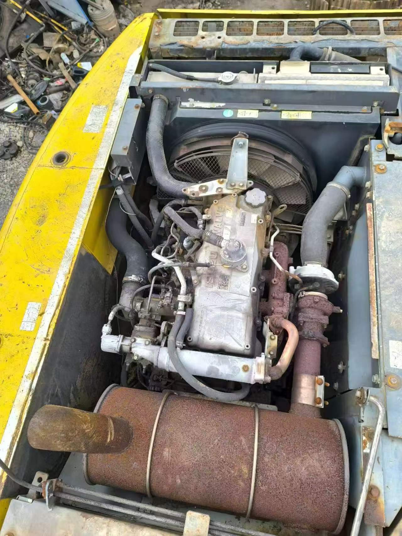 Buy Sumitomo SH210A5 Used Excavator / 9 Buy Sumitomo SH210A5 Used Excavator / 9