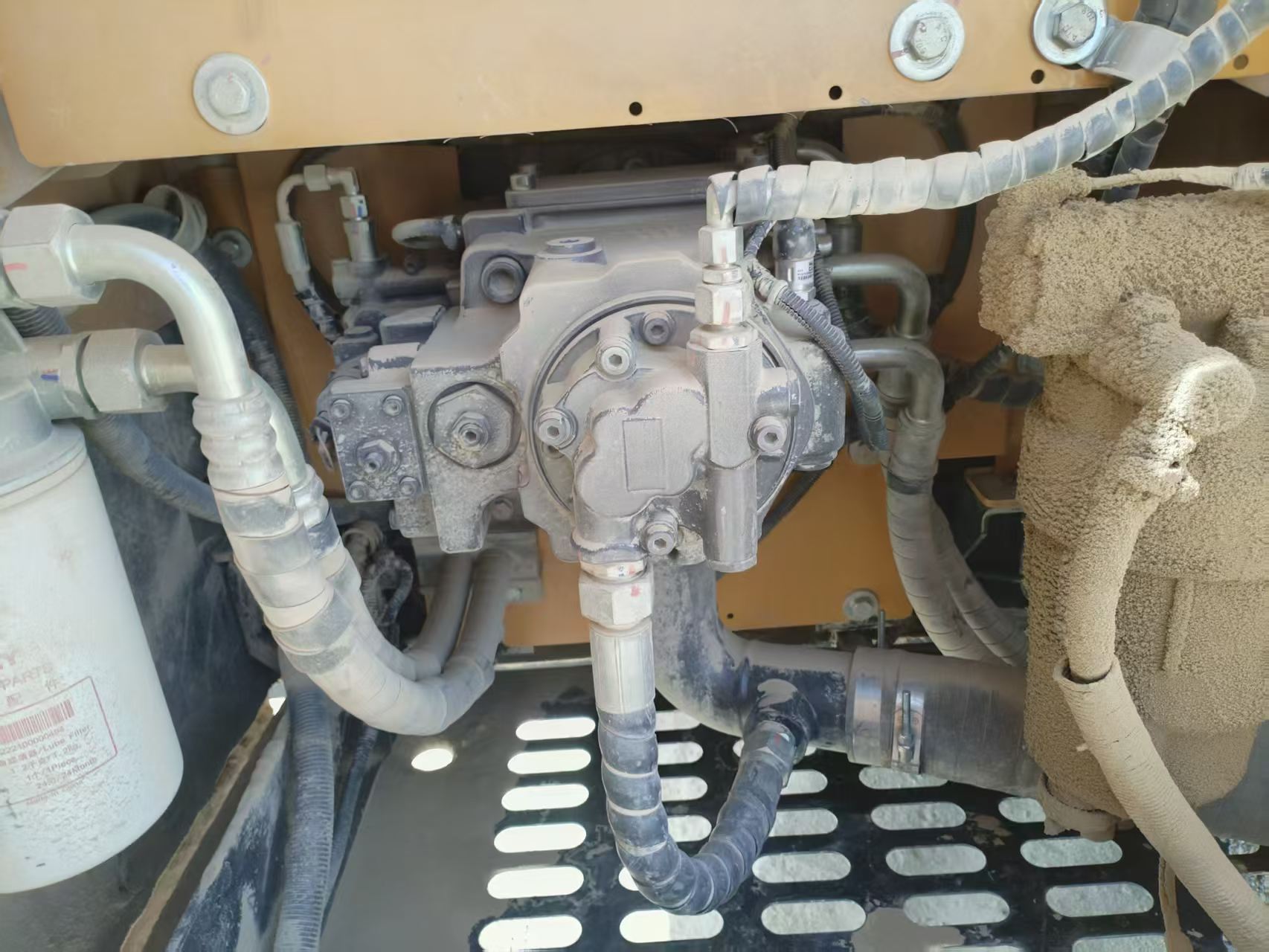 Buy Sany SY125C Used Excavator / 6 Buy Sany SY125C Used Excavator / 6