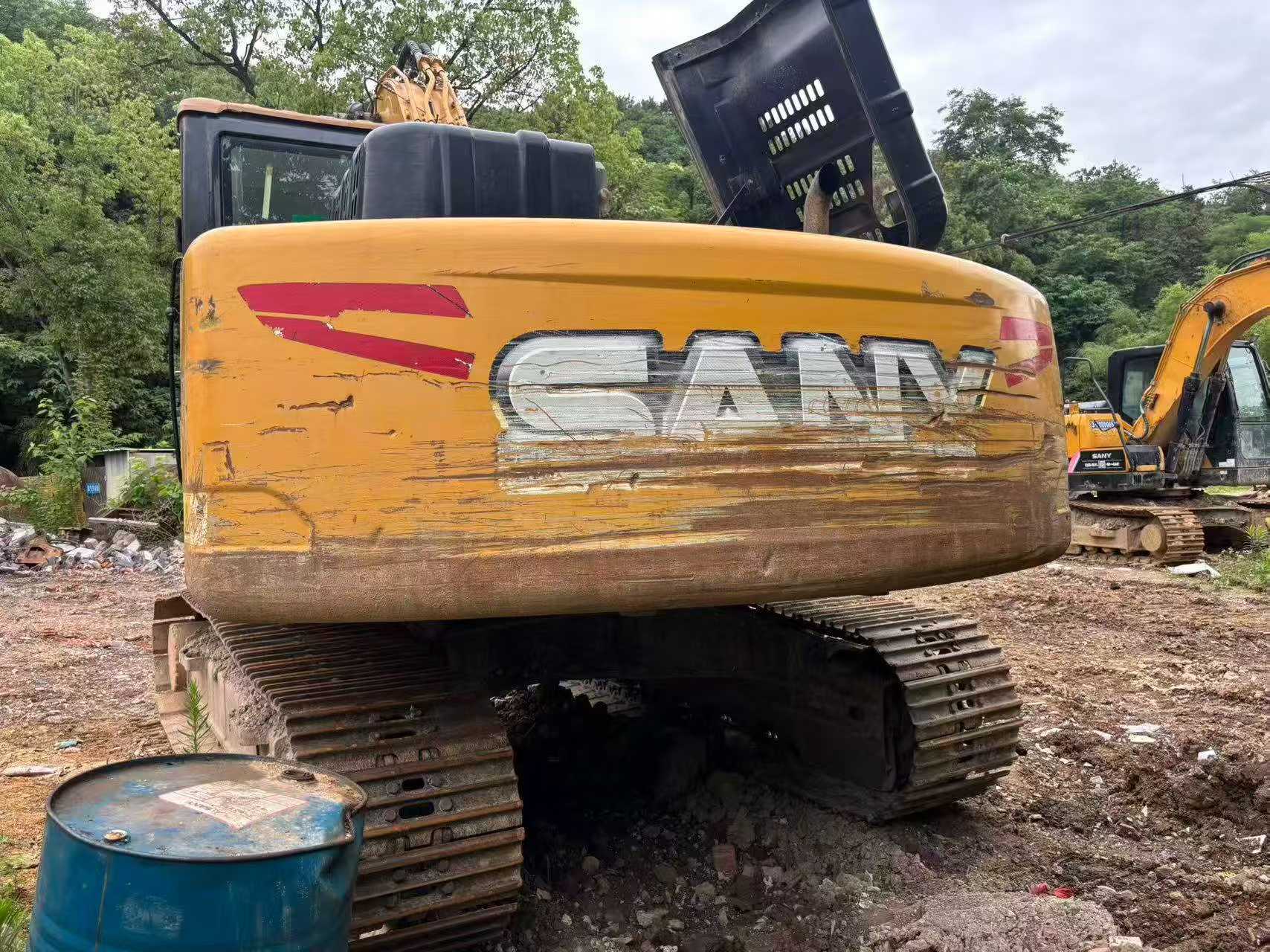 Buy Sany SY205C Used Excavator / 3