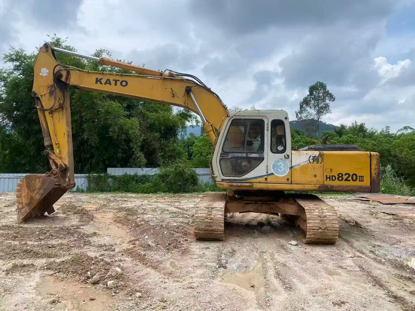 Buy Kato Used Excavator / 9 Buy Kato Used Excavator / 9