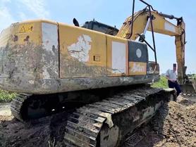 Buy XCMG XE215 Used Excavator / 4 Buy XCMG XE215 Used Excavator / 4