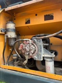 Buy Hyundai R215-7 Used Excavator / 5 Buy Hyundai R215-7 Used Excavator / 5