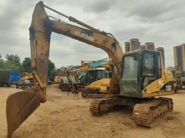 Buy Caterpillar 311C Used Excavator / 1