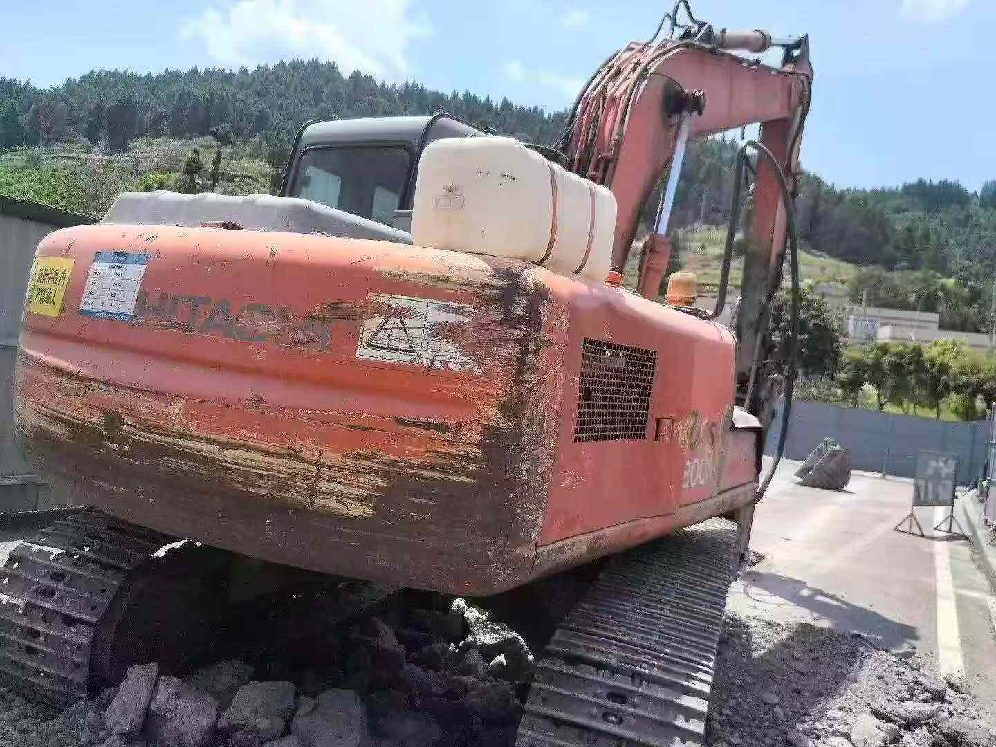 Buy Hitachi EX130 Used Excavator / 3 Buy Hitachi EX130 Used Excavator / 3
