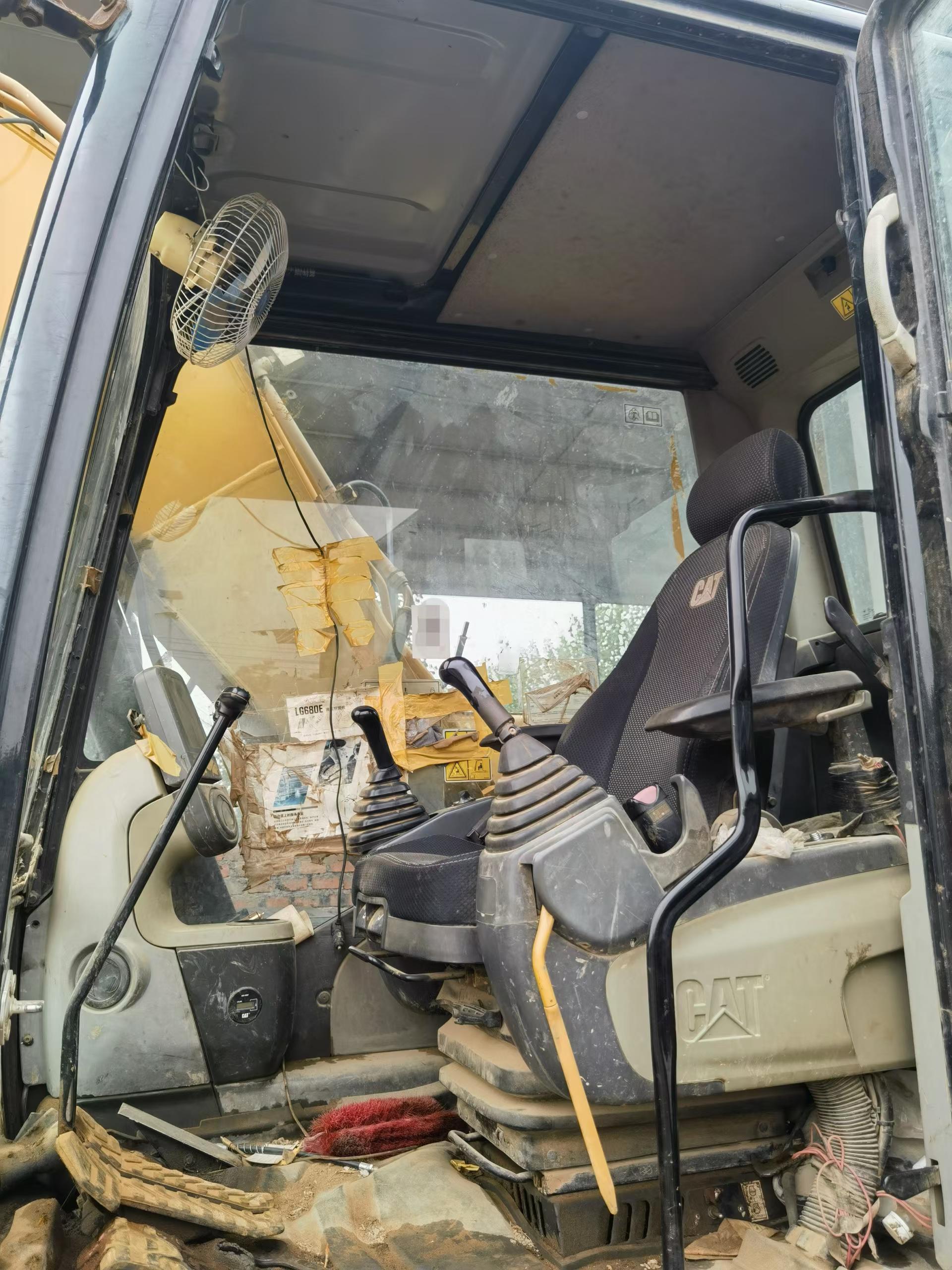 Buy Caterpillar 313D Used Excavator / 8