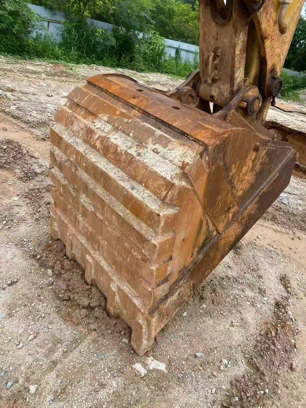 Buy Kato Used Excavator / 6 Buy Kato Used Excavator / 6