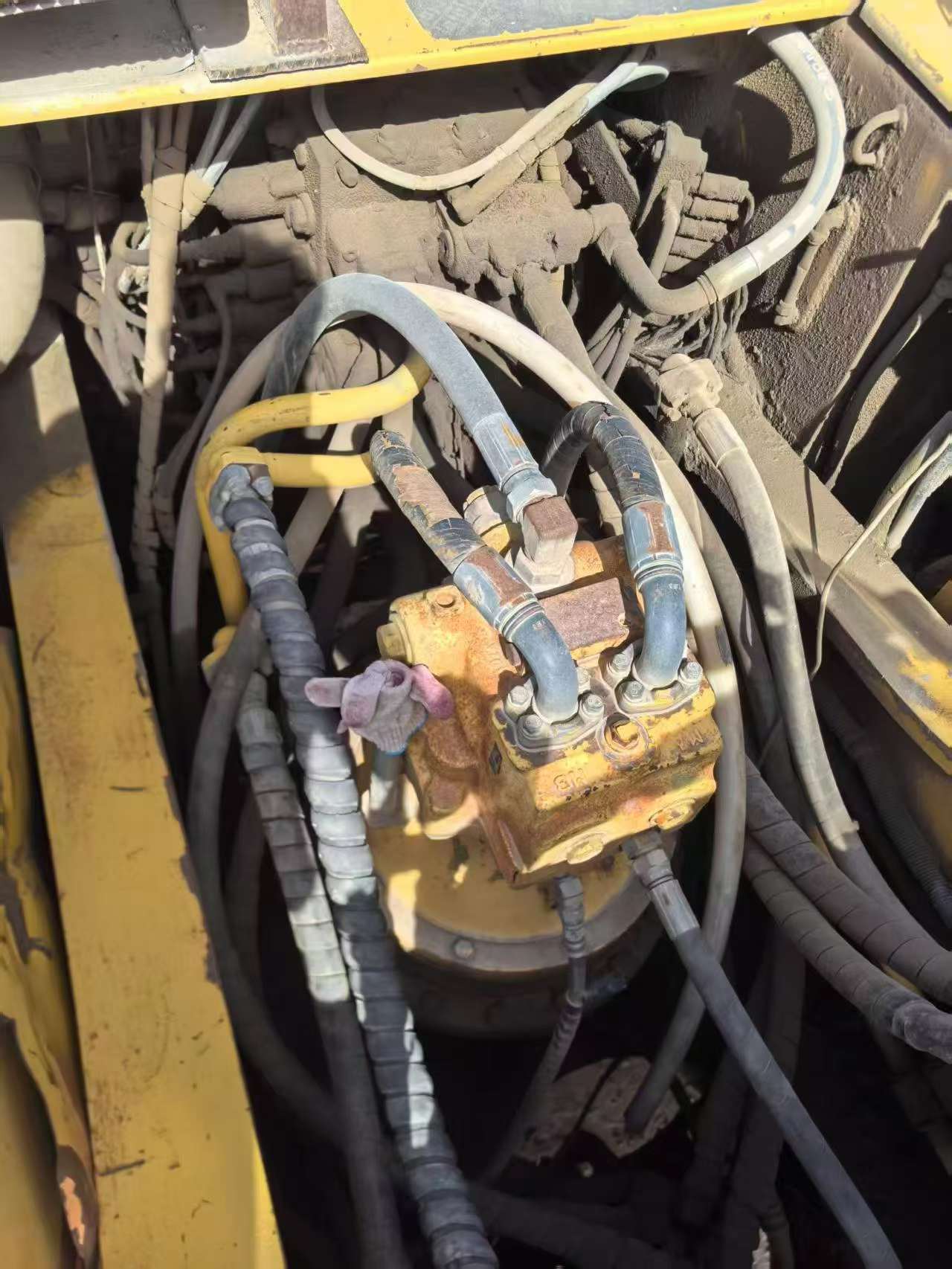 Buy Komatsu PC360-7 Used Excavator / 2