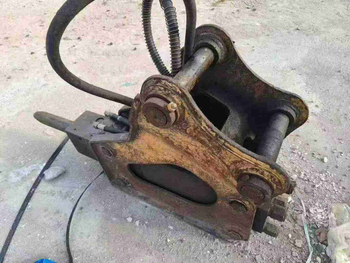 Buy Sany SY65C Used Excavator / 9