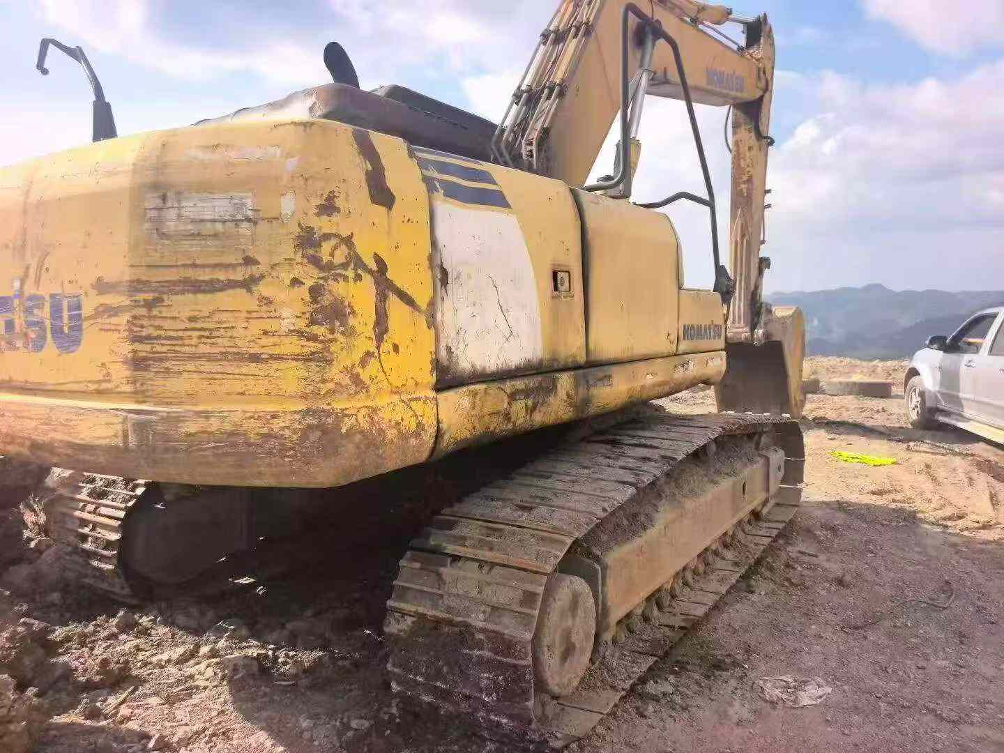 Buy Komatsu PC220-8 Used Excavator / 5