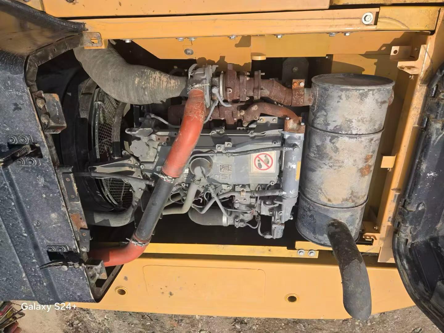 Buy Sany SY215C Used Excavator / 3