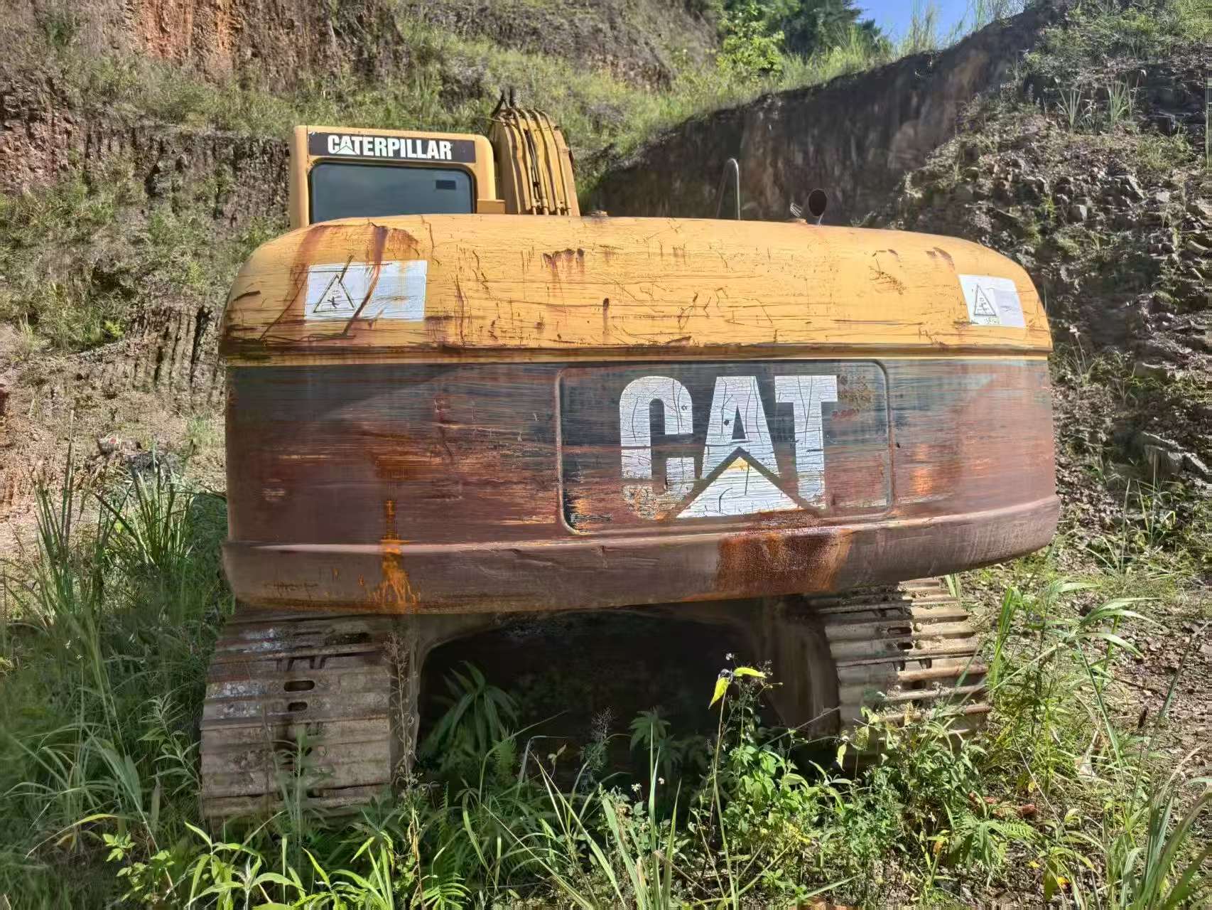 Buy Caterpillar 320C Used Excavator / 7 Buy Caterpillar 320C Used Excavator / 7