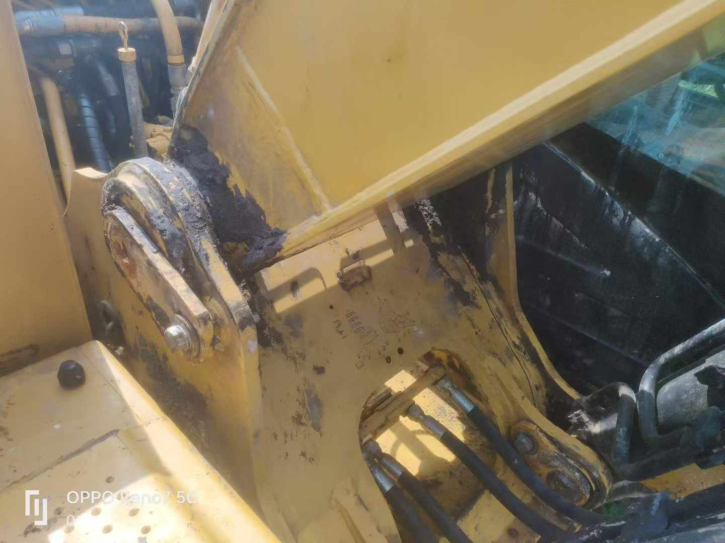 Buy Caterpillar 320D Used Excavator / 4