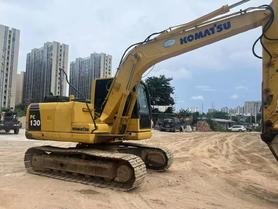 Купить Подержанный Экскаватор Komatsu PC130-8 / 2 Купить Подержанный Экскаватор Komatsu PC130-8 / 2