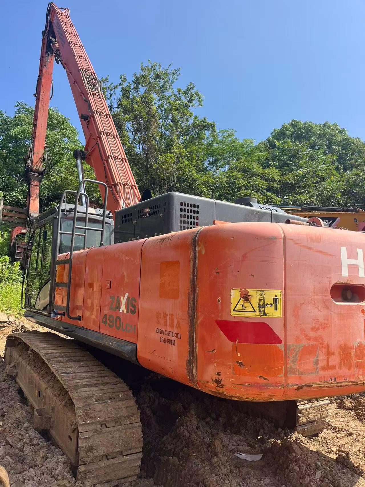 شراء حفارة Hitachi ZX490LCH-5A مستعملة / 5