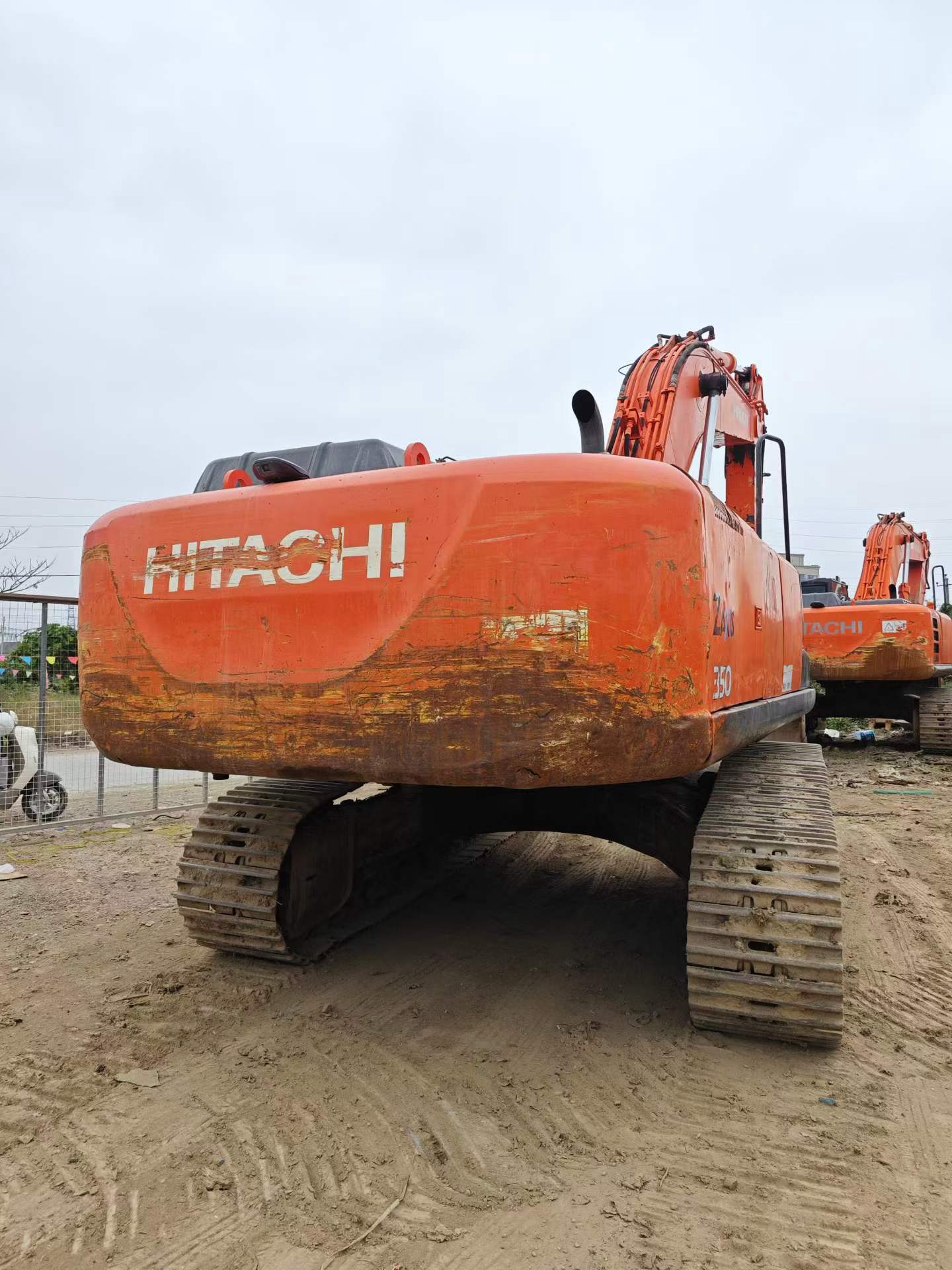 Buy Hitachi EX350LC Used Excavator / 3 Buy Hitachi EX350LC Used Excavator / 3