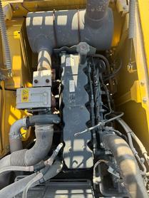 Buy Komatsu HB215LC-1 Used Excavator / 7 Buy Komatsu HB215LC-1 Used Excavator / 7