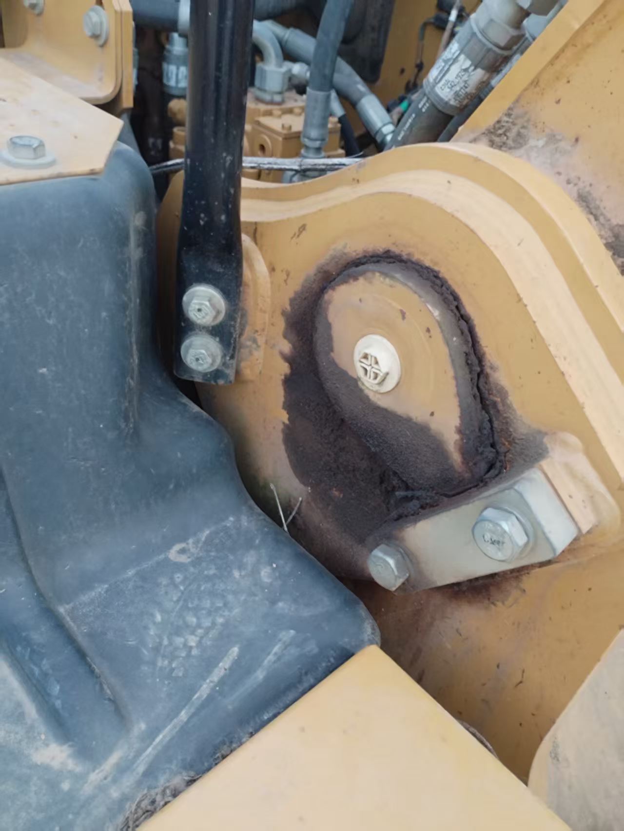 Buy Caterpillar 320GC Used Excavator / 6