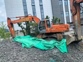Buy Hitachi EX270-6 Used Excavator / 3 Buy Hitachi EX270-6 Used Excavator / 3