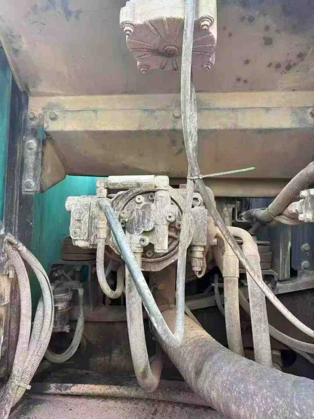 شراء حفارة Kobelco SK17SR مستعملة / 3