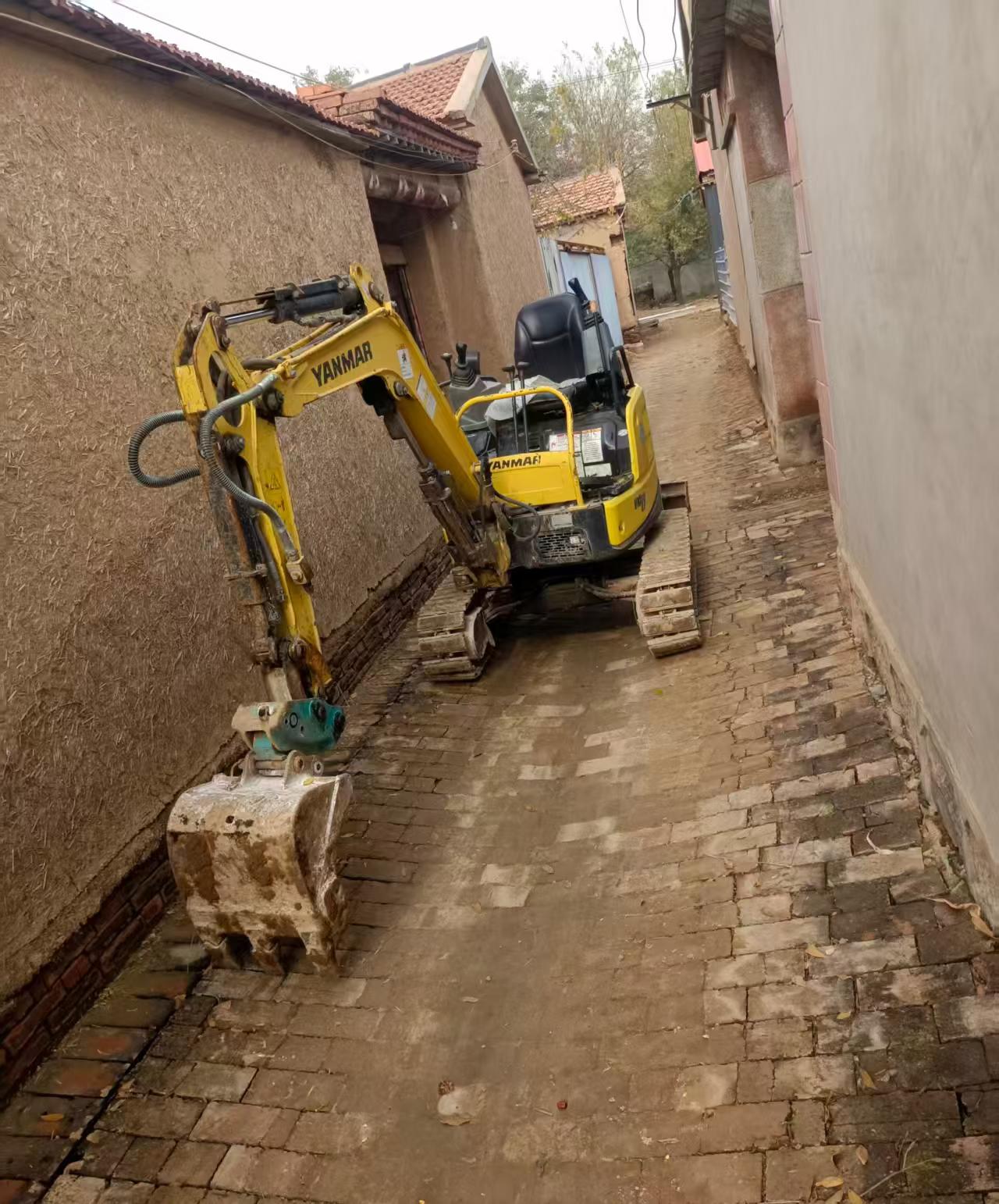 Buy Yanmar Vio17 Used Excavator / 1