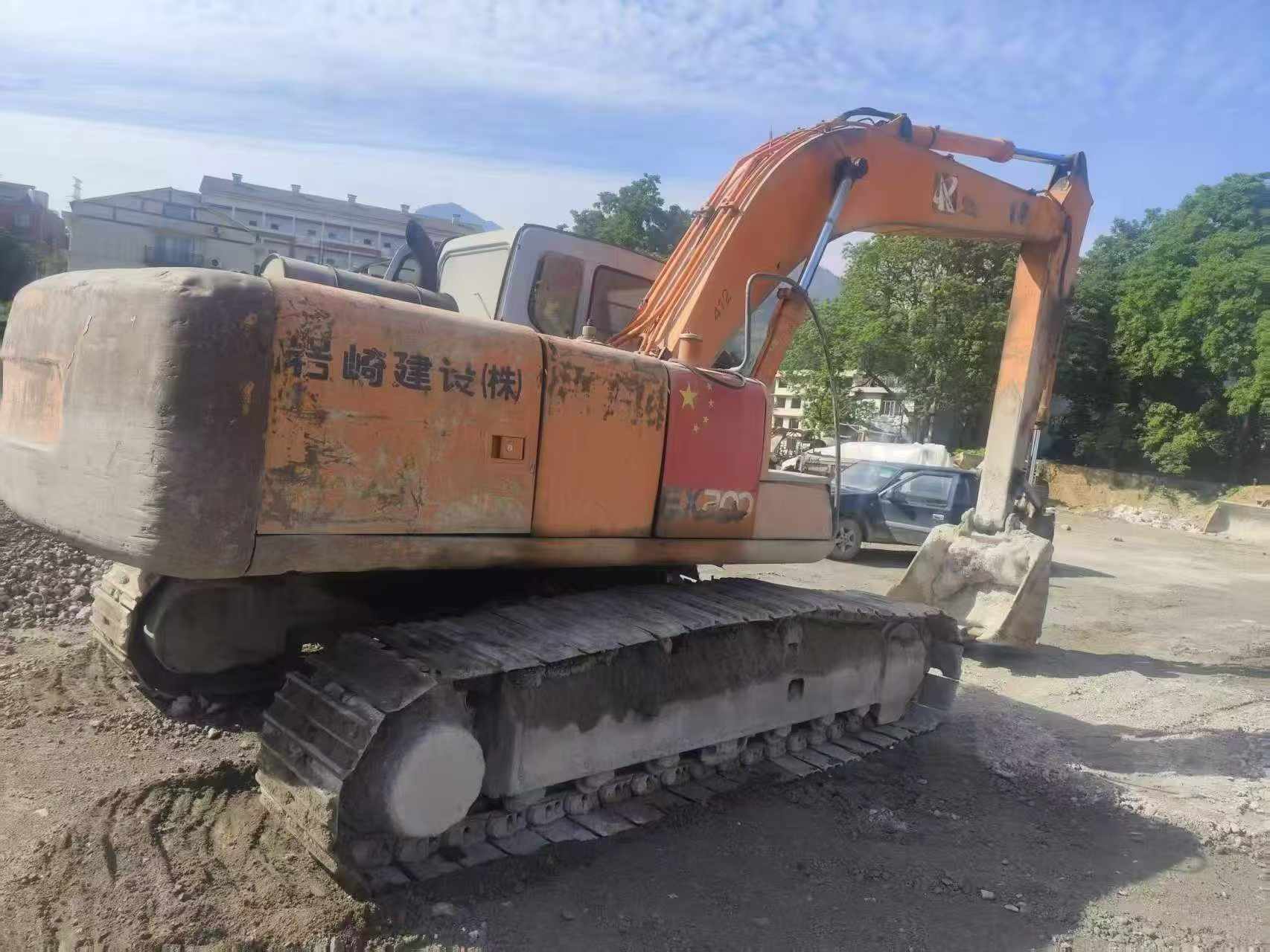 Buy Hitachi EX200-5 Used Excavator / 3 Buy Hitachi EX200-5 Used Excavator / 3