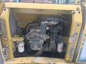 Acheter Pelle Komatsu HB205-1 d'occasion / 4 Acheter Pelle Komatsu HB205-1 d'occasion / 4